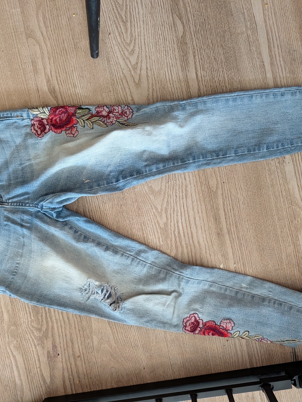 Angel Kiss Light Blue Skinny Jeans with Red & Pink Floral Embroidery